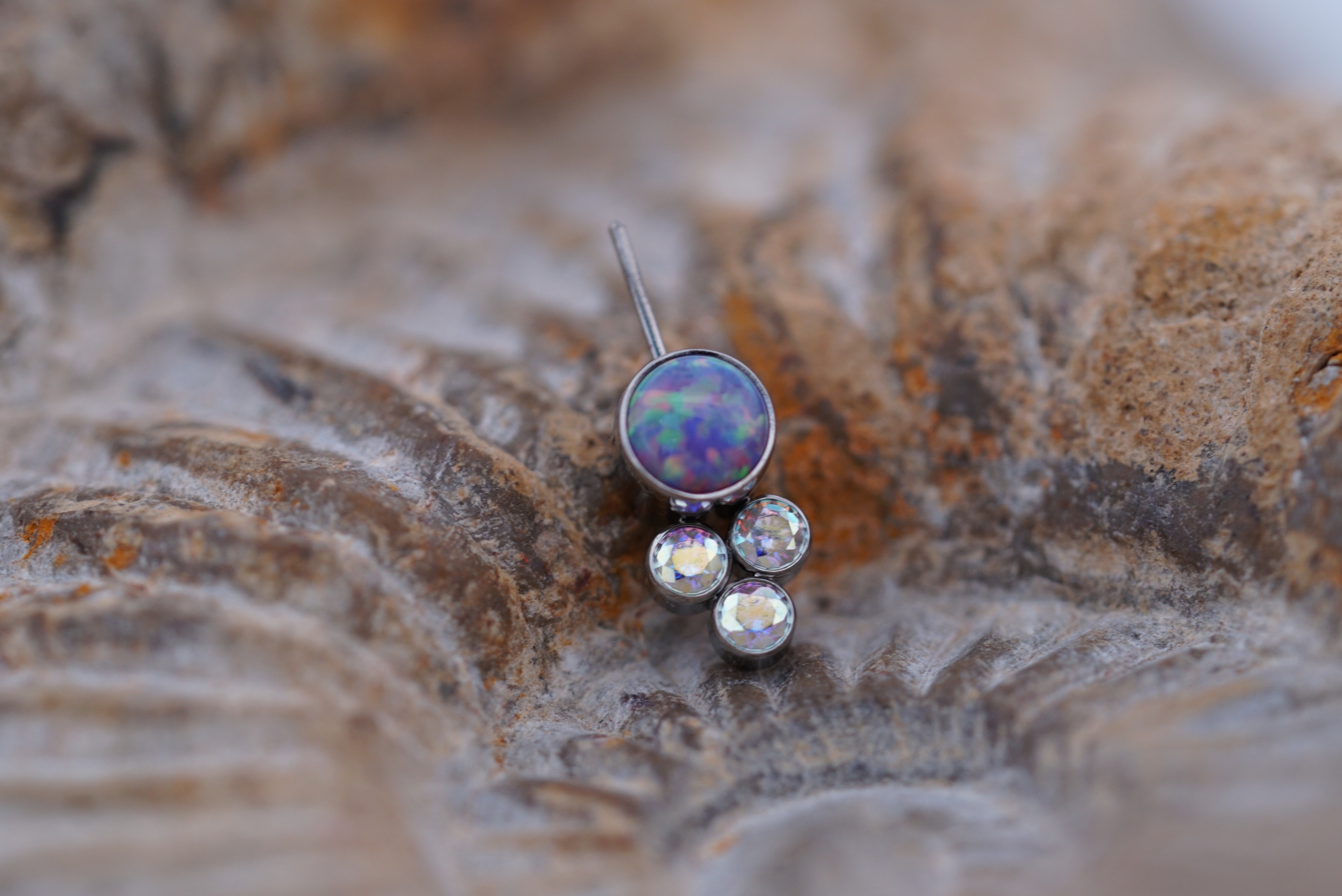 Side Set Bezel Clusters (Option: 4mm Lavender Opal with three Aurora Borealis accents)