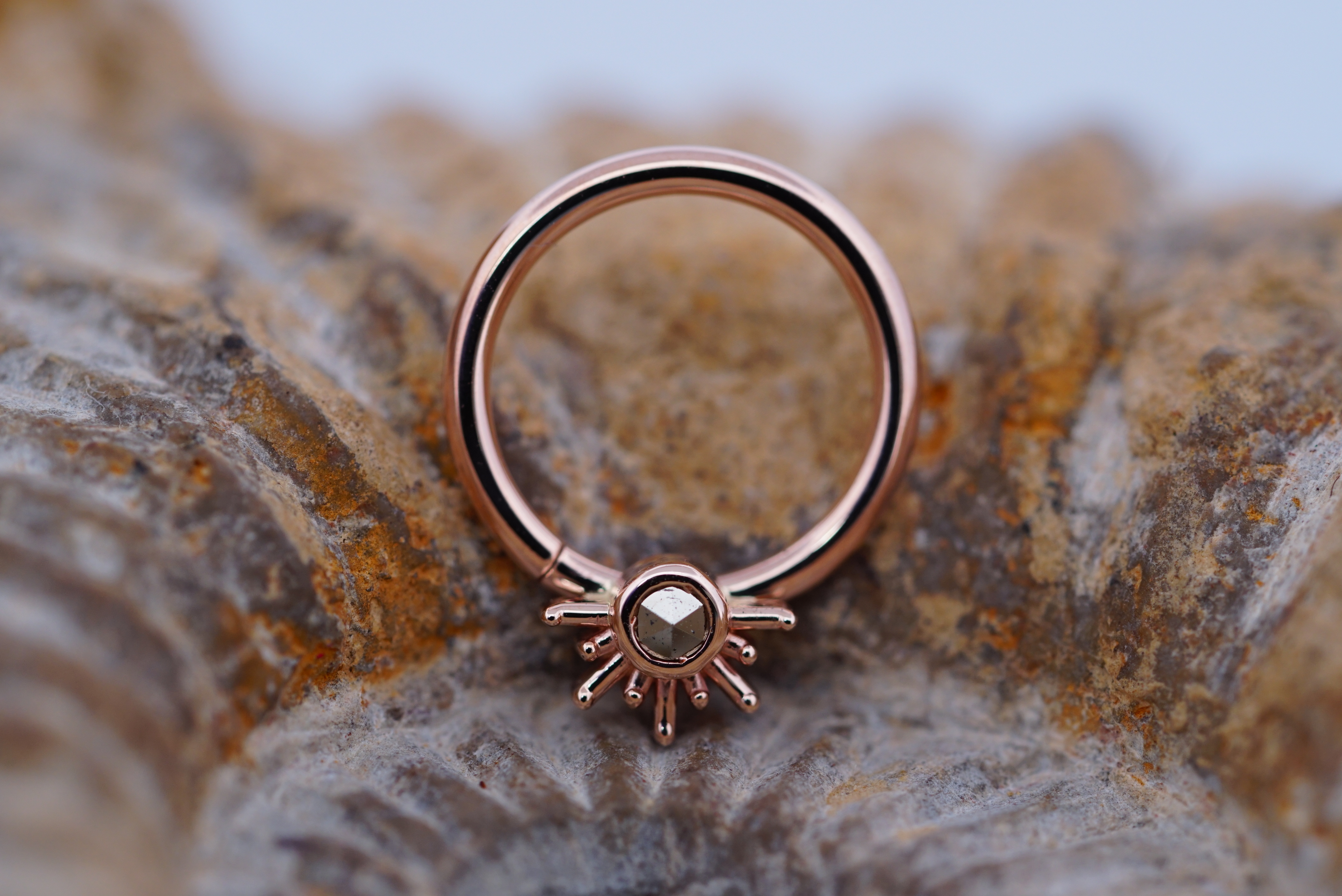 Live To tell Seam Ring (Option: Rose Gold 16g 3/8 2mm Marcasite)