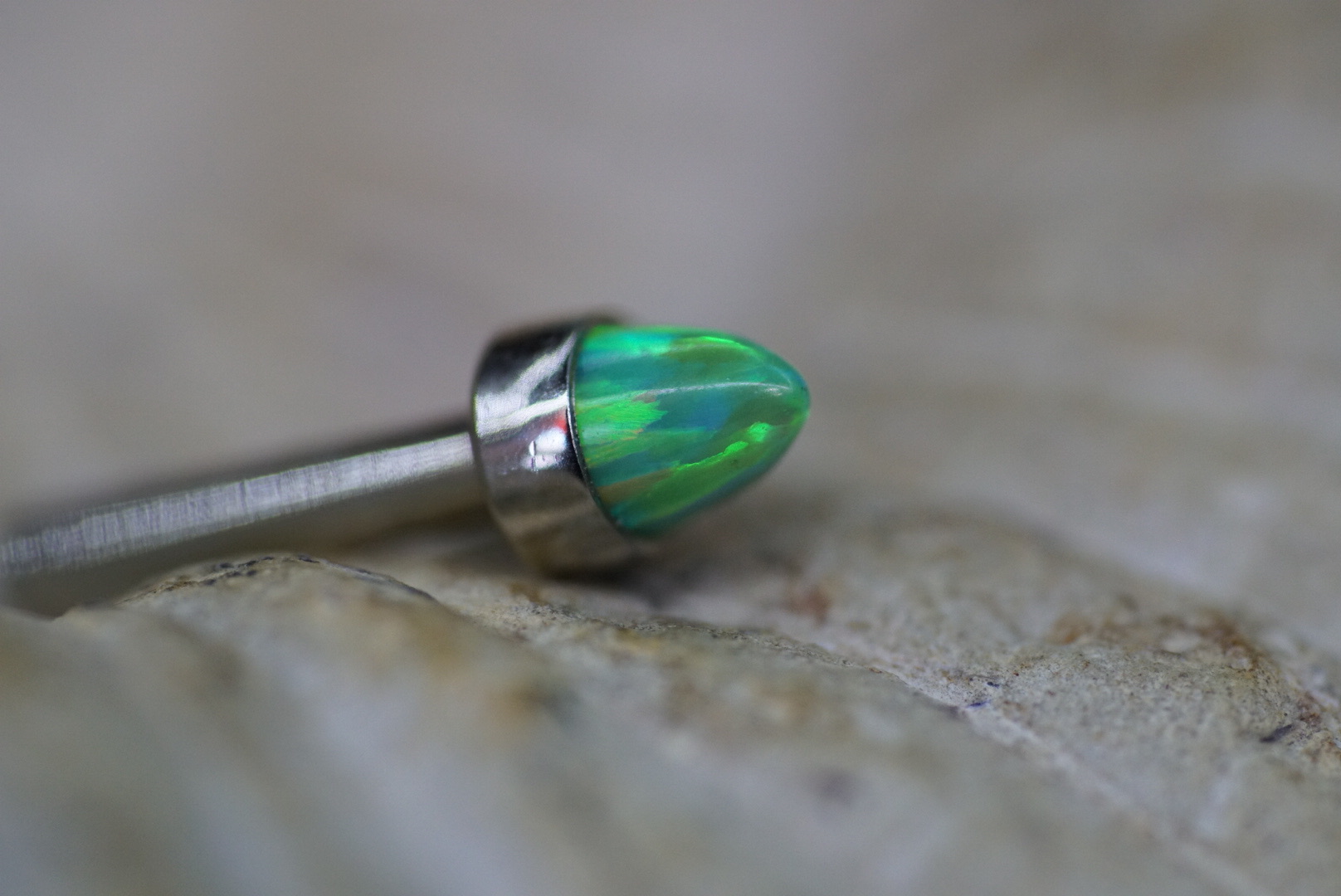 Bullets (Option: 4mm Lime Green Opal)